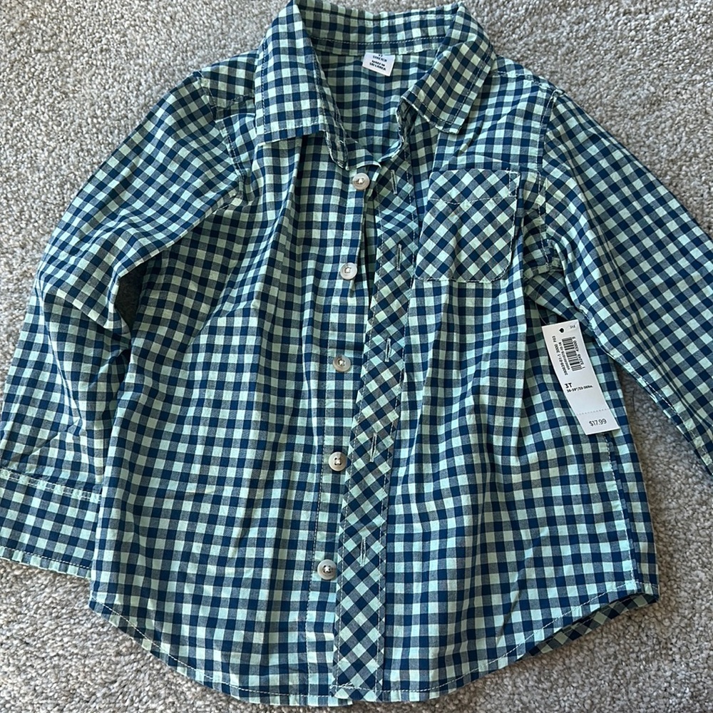 Old navy NWT button down shirt size 3T